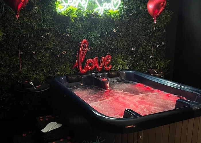 Relaxing Stay, Spa-sauna House *